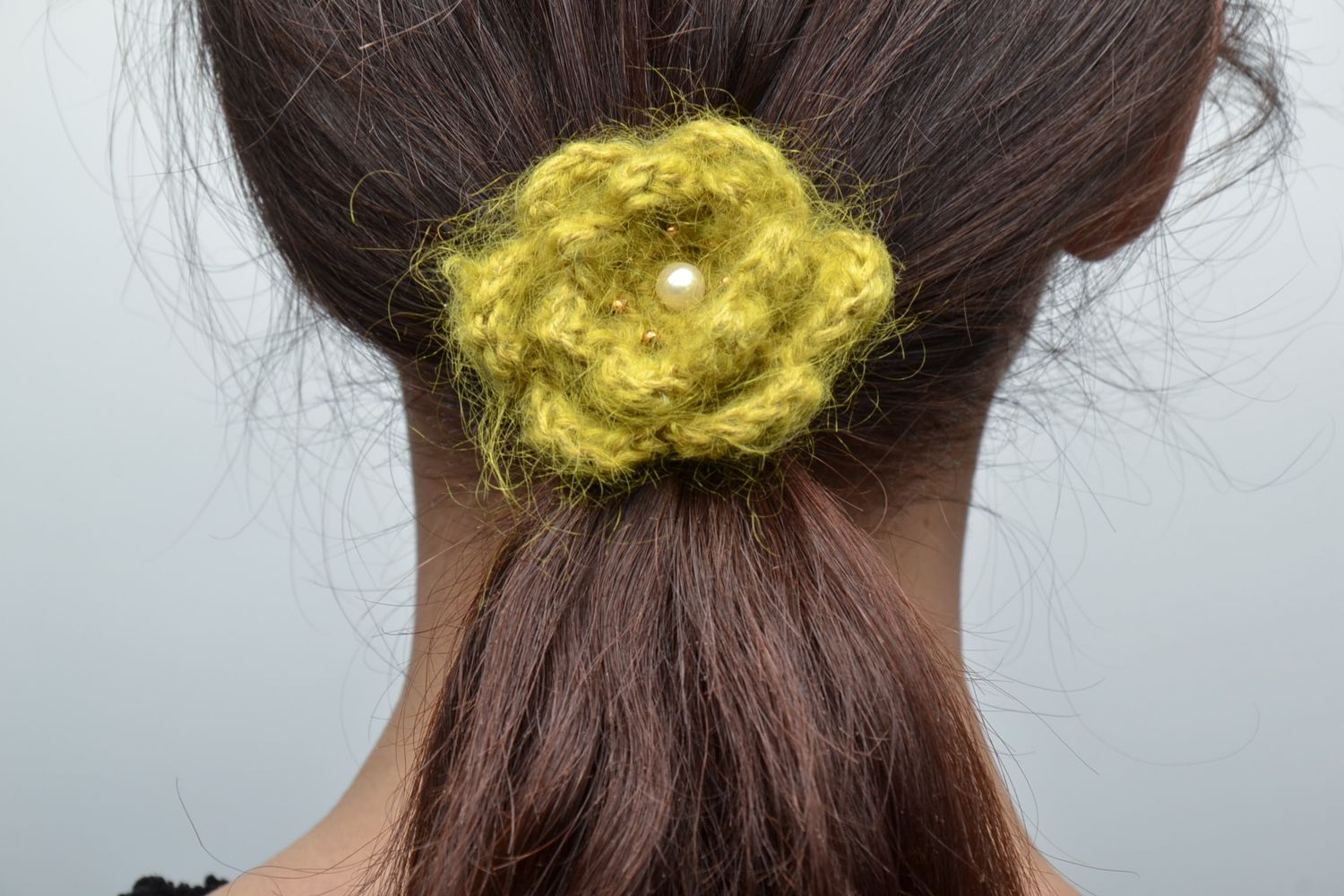 Fluffy olive hair tie with crochet flower photo 2