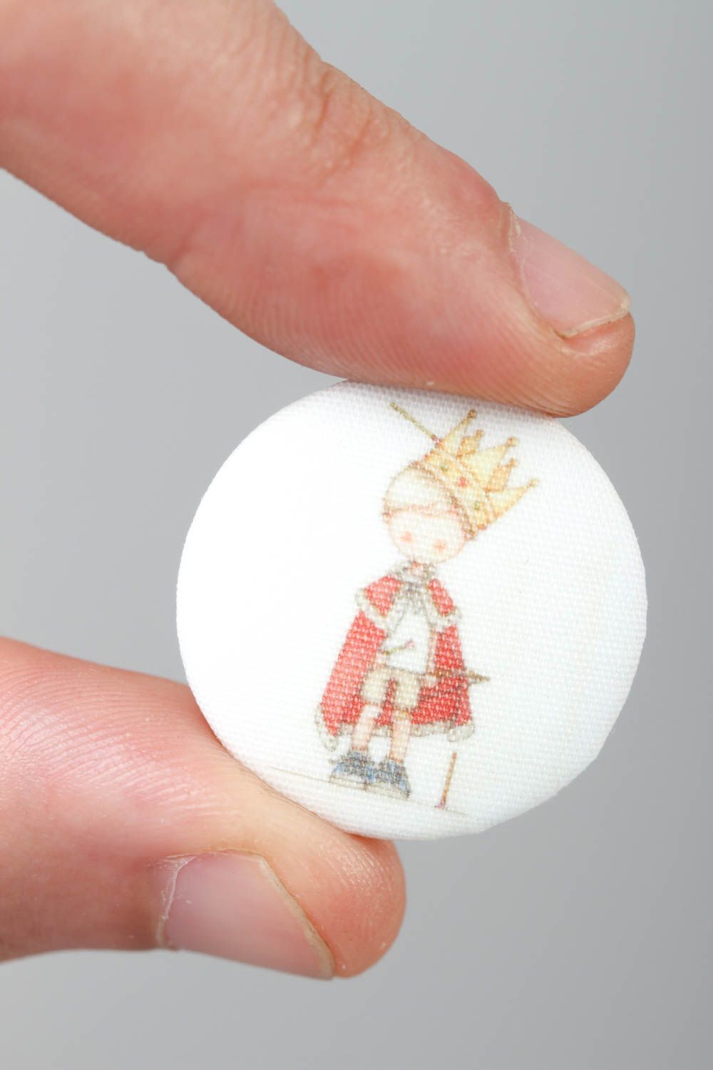 Botón decorativo hecho a mano material para manualidades botón infantil Príncipe foto 5