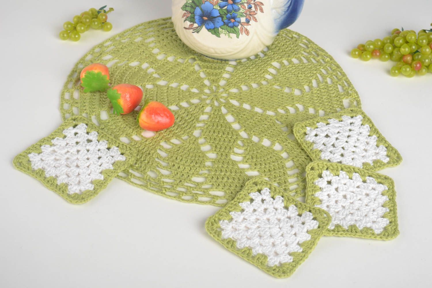 Napperon rond et 4 Dessous-de-verre fait main tricotés coton Accessoires cuisine photo 1