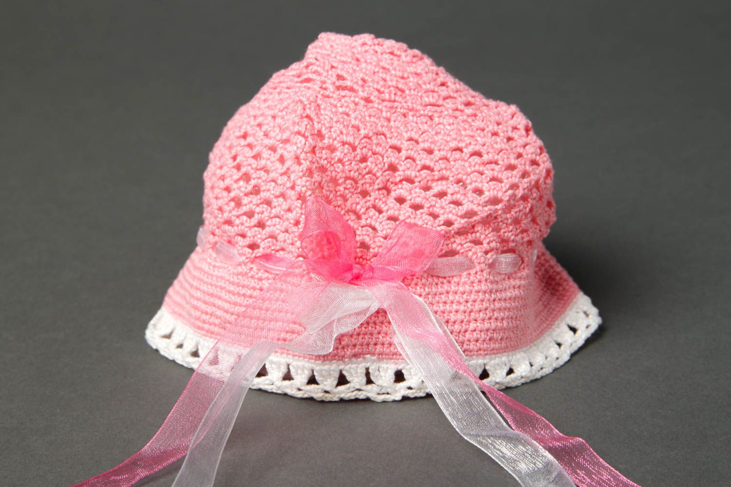 Gehäkelte Kindermütze handgemachte Mütze modisches Accessoire Mädchen Mütze rosa foto 2
