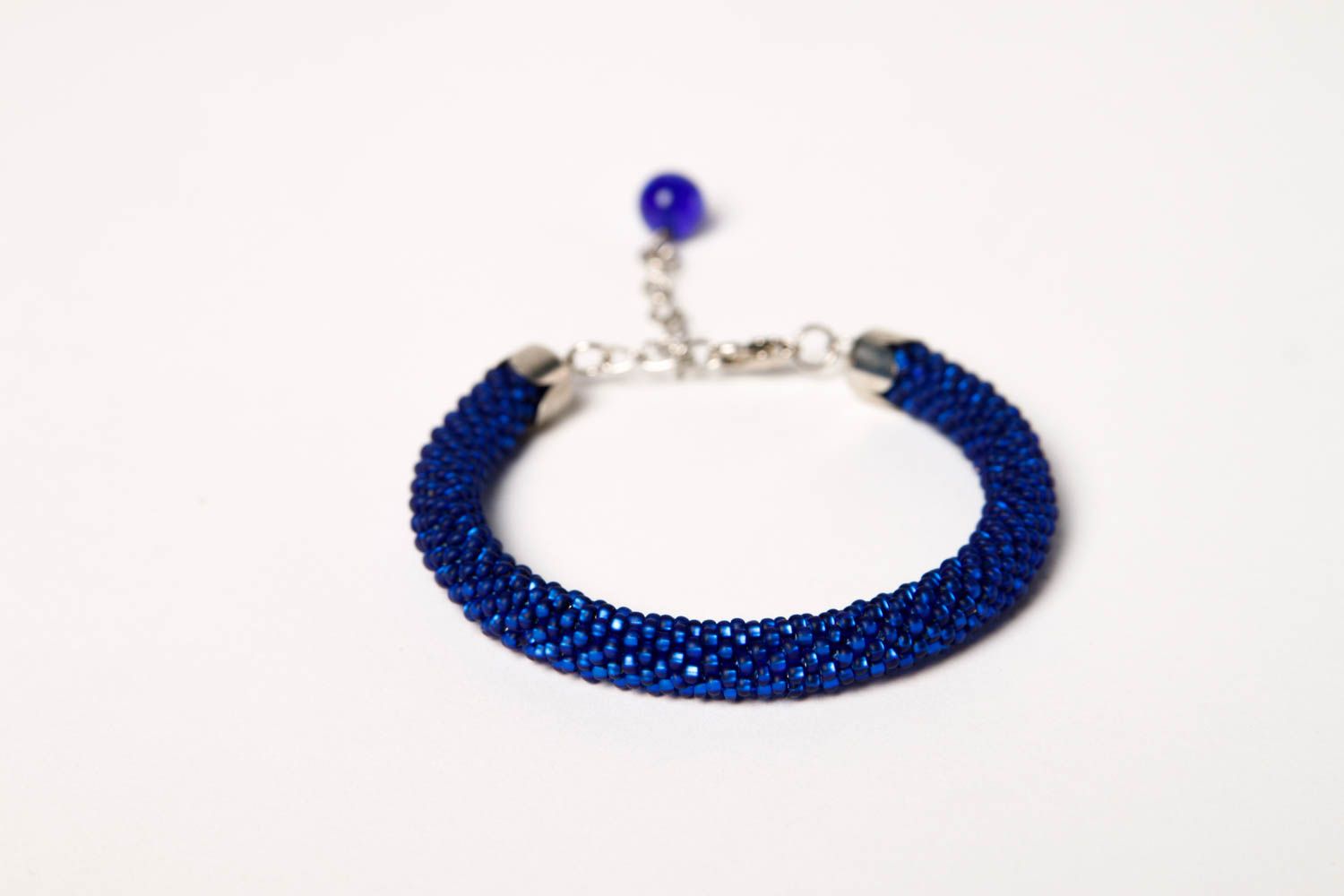 Bracelet perles rocaille Bijou fait main bleu foncé cadeau Accessoire femme photo 3