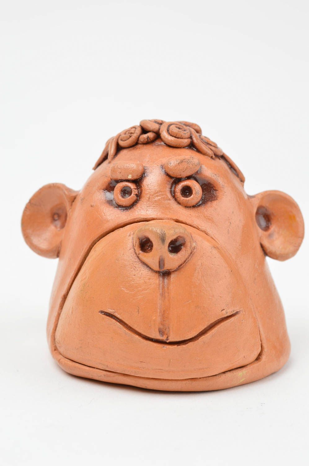 Schöne originelle handgemachte Schatulle aus Keramik in Form vom Affen foto 2