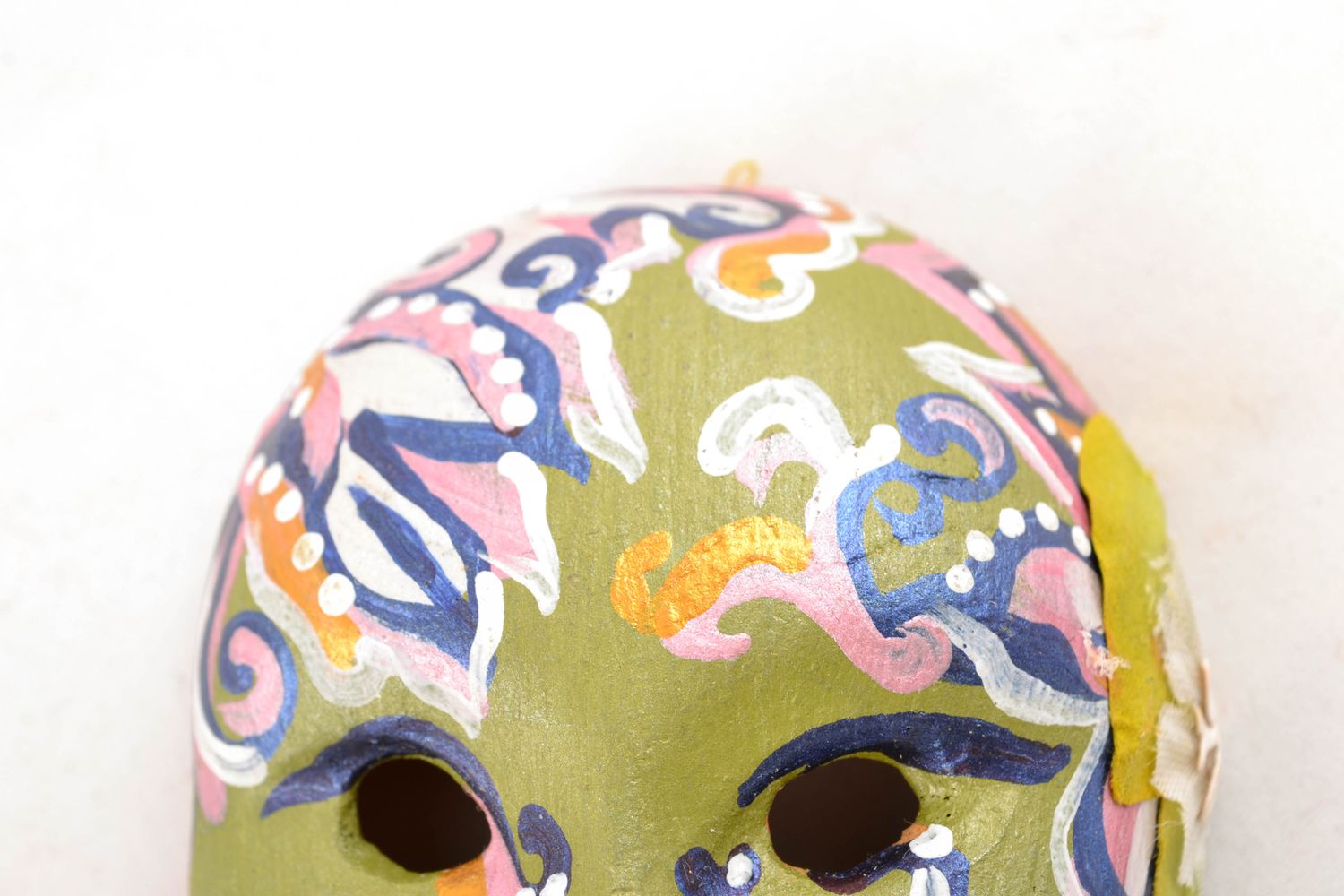 Maschera di carnevale piccola fatta a mano in ceramica decorazione da parete foto 3