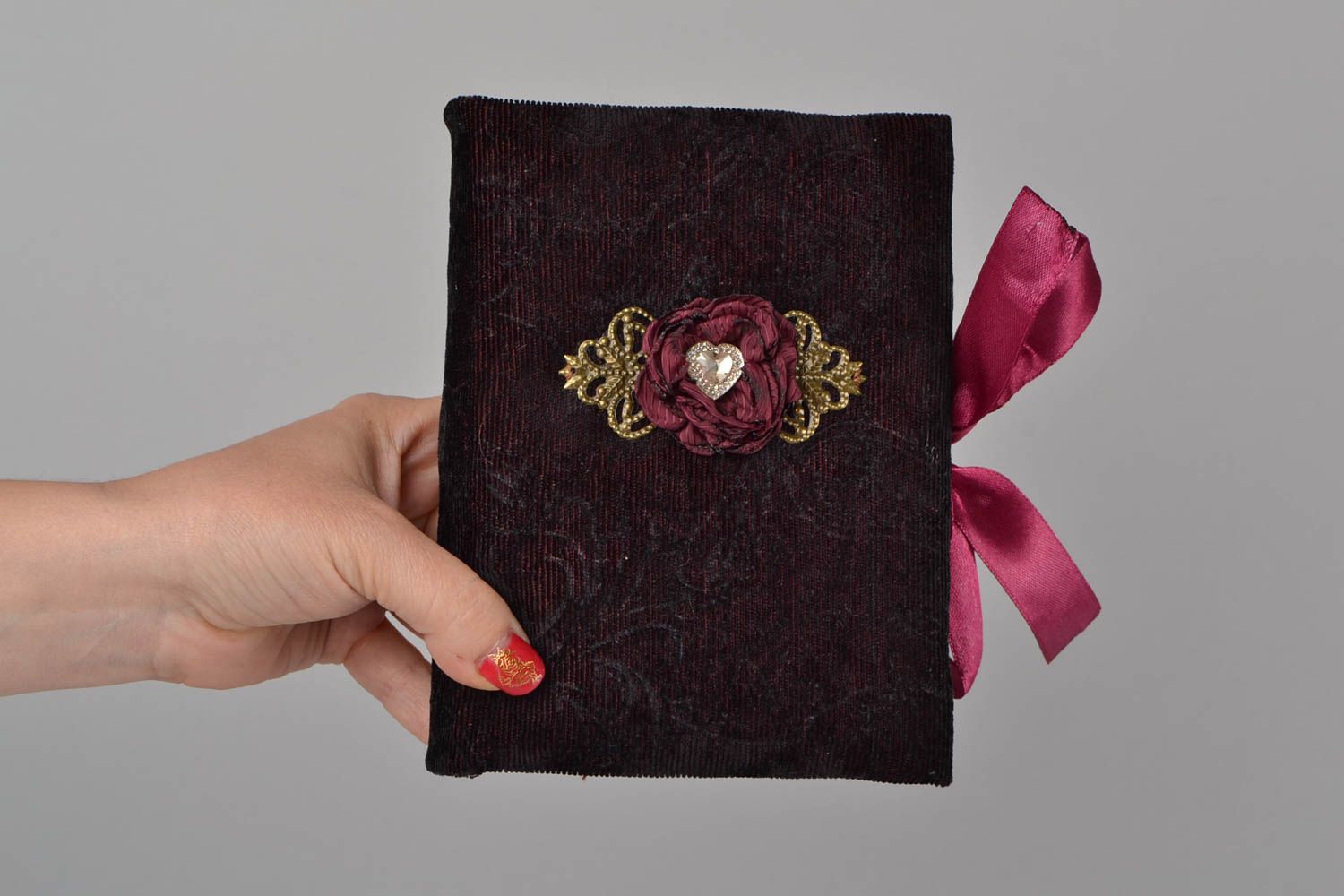 Handmade designer scrapbooking notebook with dark fabric cover and satin ribbon photo 2