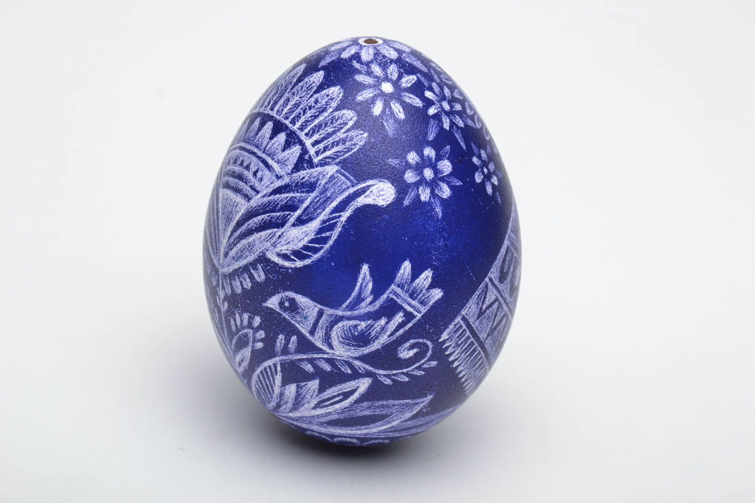 Oeuf décoratif de Pâques bleu original fait main photo 3