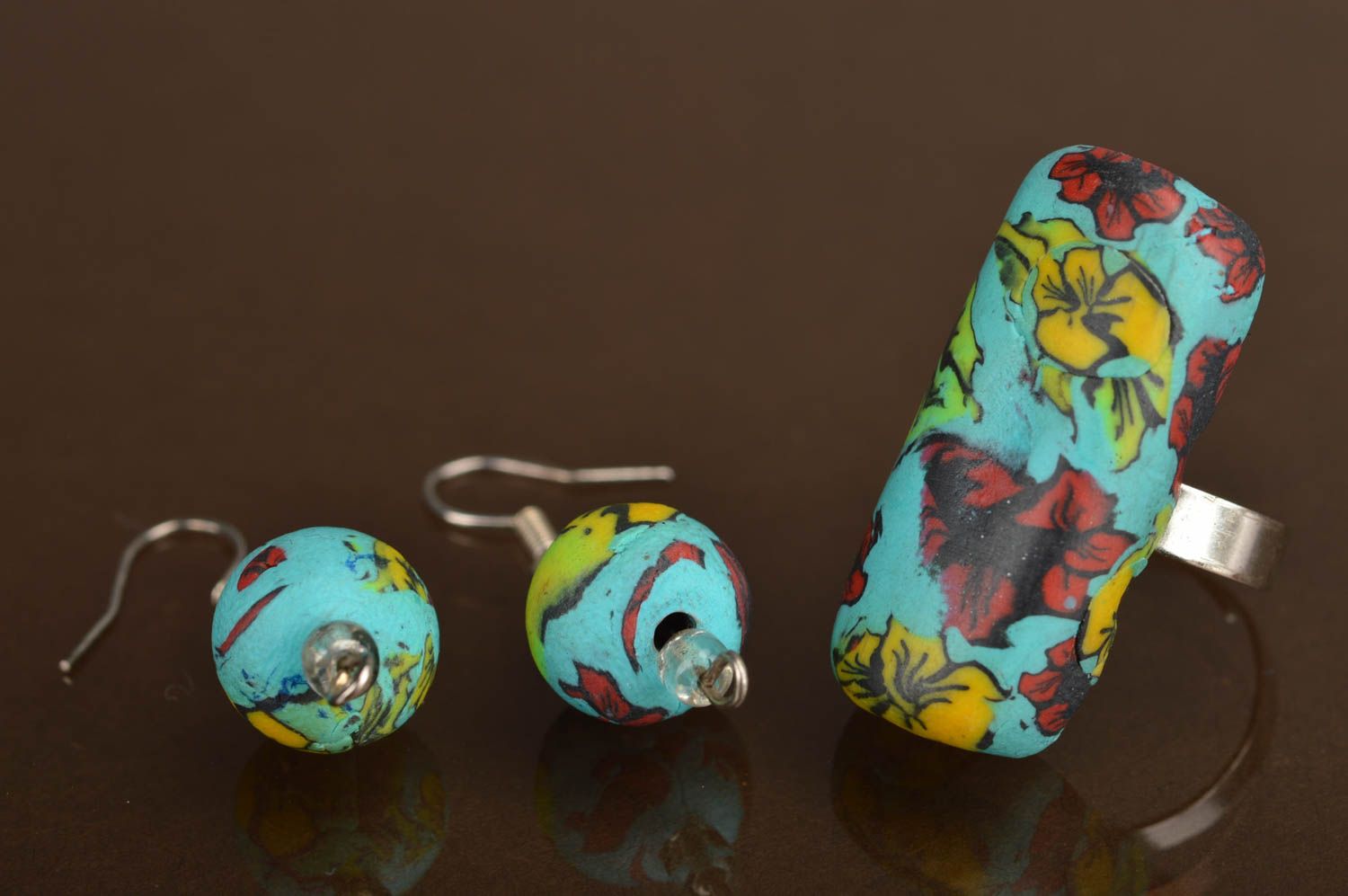 Set of handmade elegant jewelry of polymer clay 2 pieces earrings and ring  photo 2