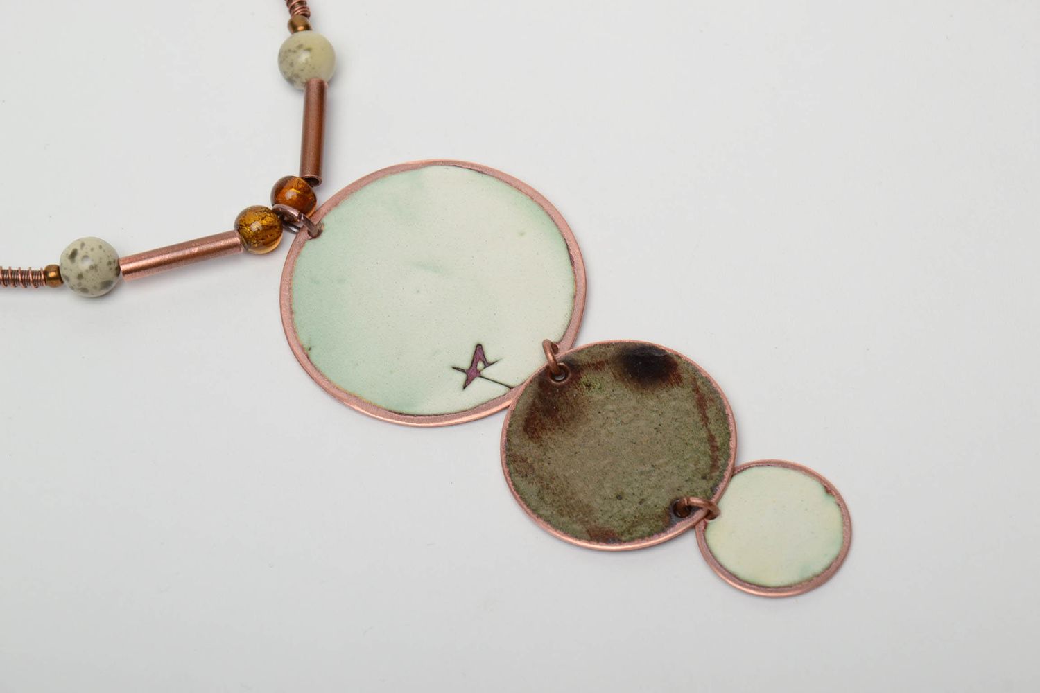 Handmade copper necklace painted with enamels photo 5