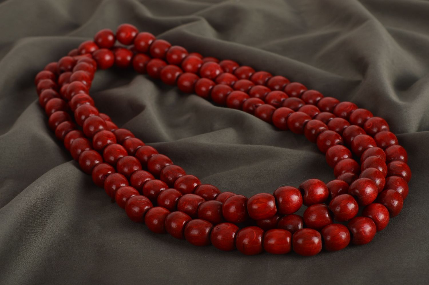 Handmade red multirow necklace unusual wooden necklace jewelry in ethnic style photo 2