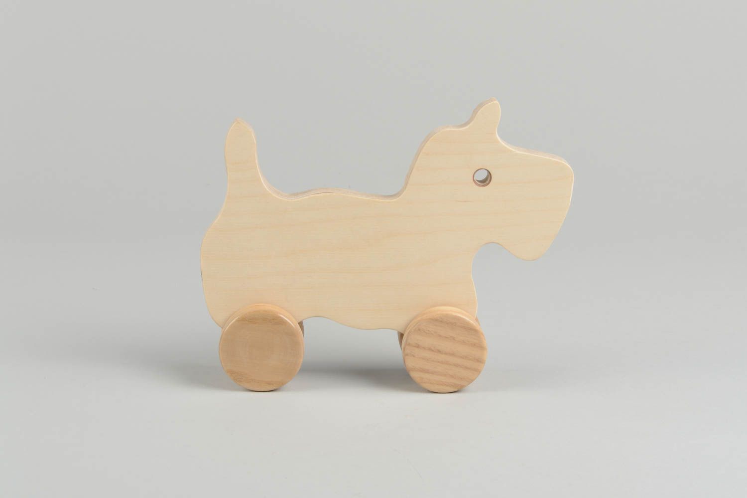 Juguete hecho a mano de madera perrito de juguete original juguetes con ruedas foto 2
