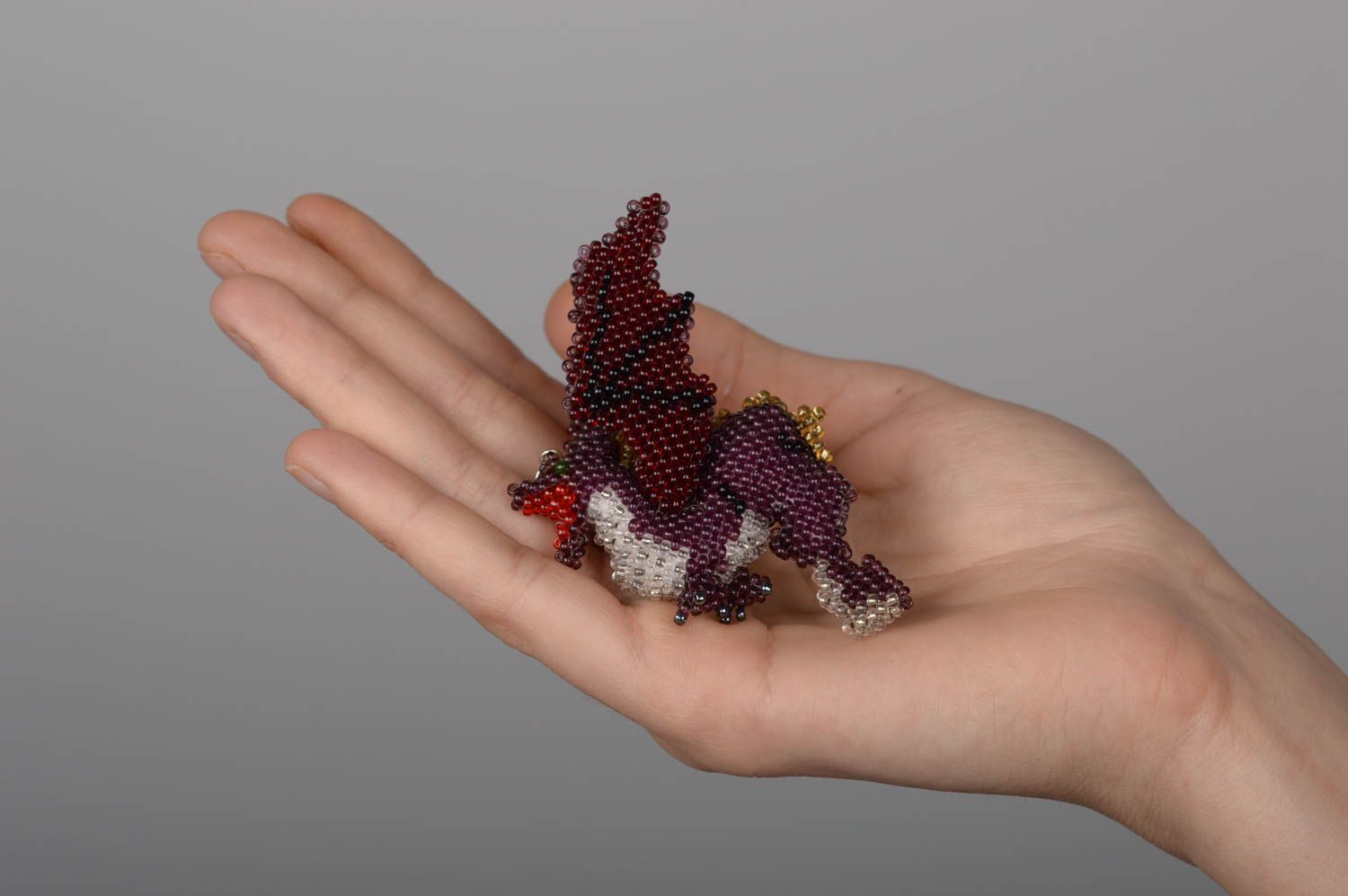 Llavero hecho a mano con forma de dragón accesorio para llaves regalo original foto 5