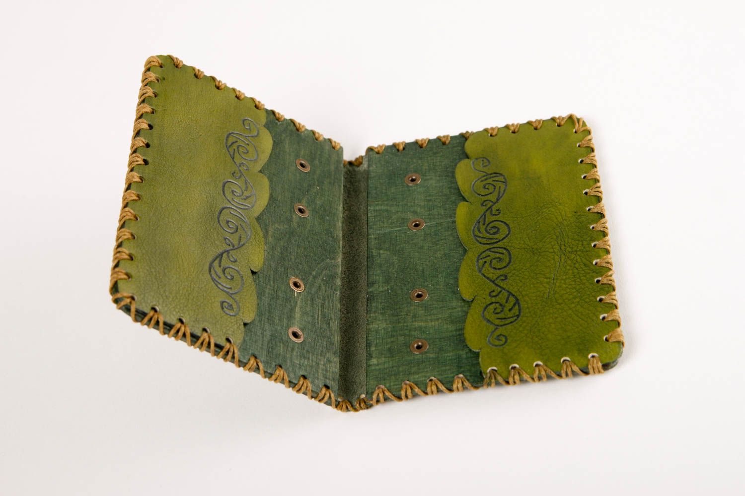 Handmade Pass Hülle ausgefallenes Geschenk Leder Accessoire originell  foto 3