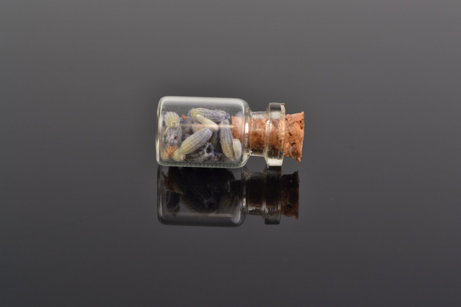 Colgante de cristal artesanal con forma de bote con alhucema  foto 1