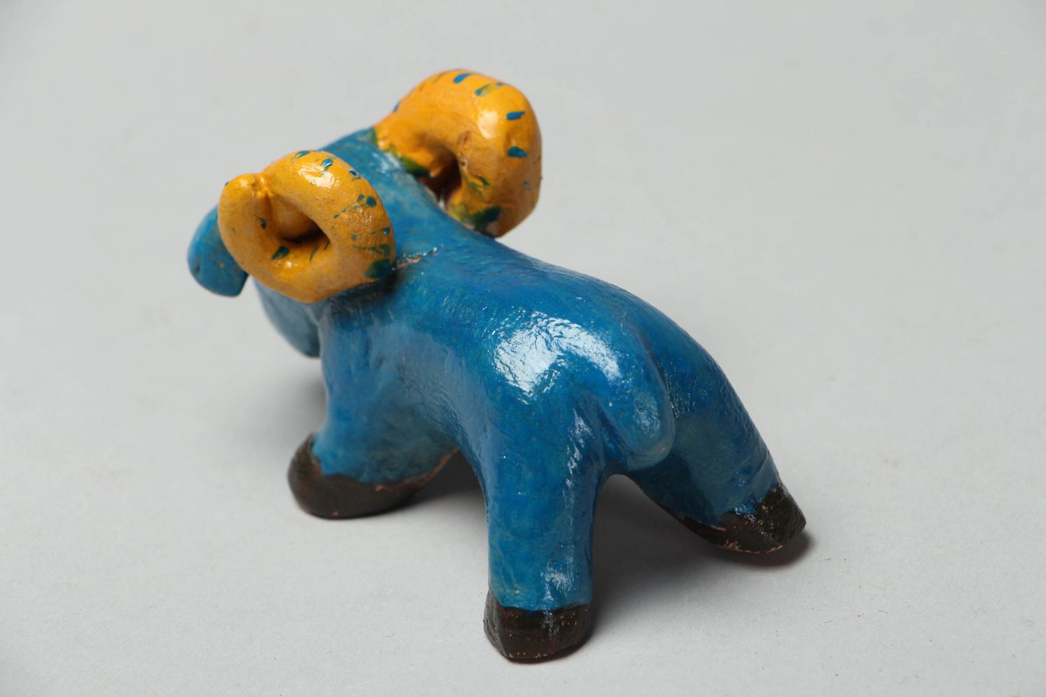 Statuette en céramique décorative faite main originale petite Mouton bleu photo 2
