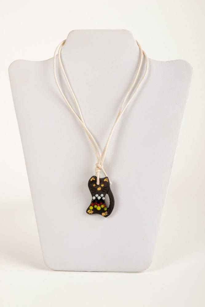 Кулон ручной работы керамическое украшение черный кот украшение на шею фото 2