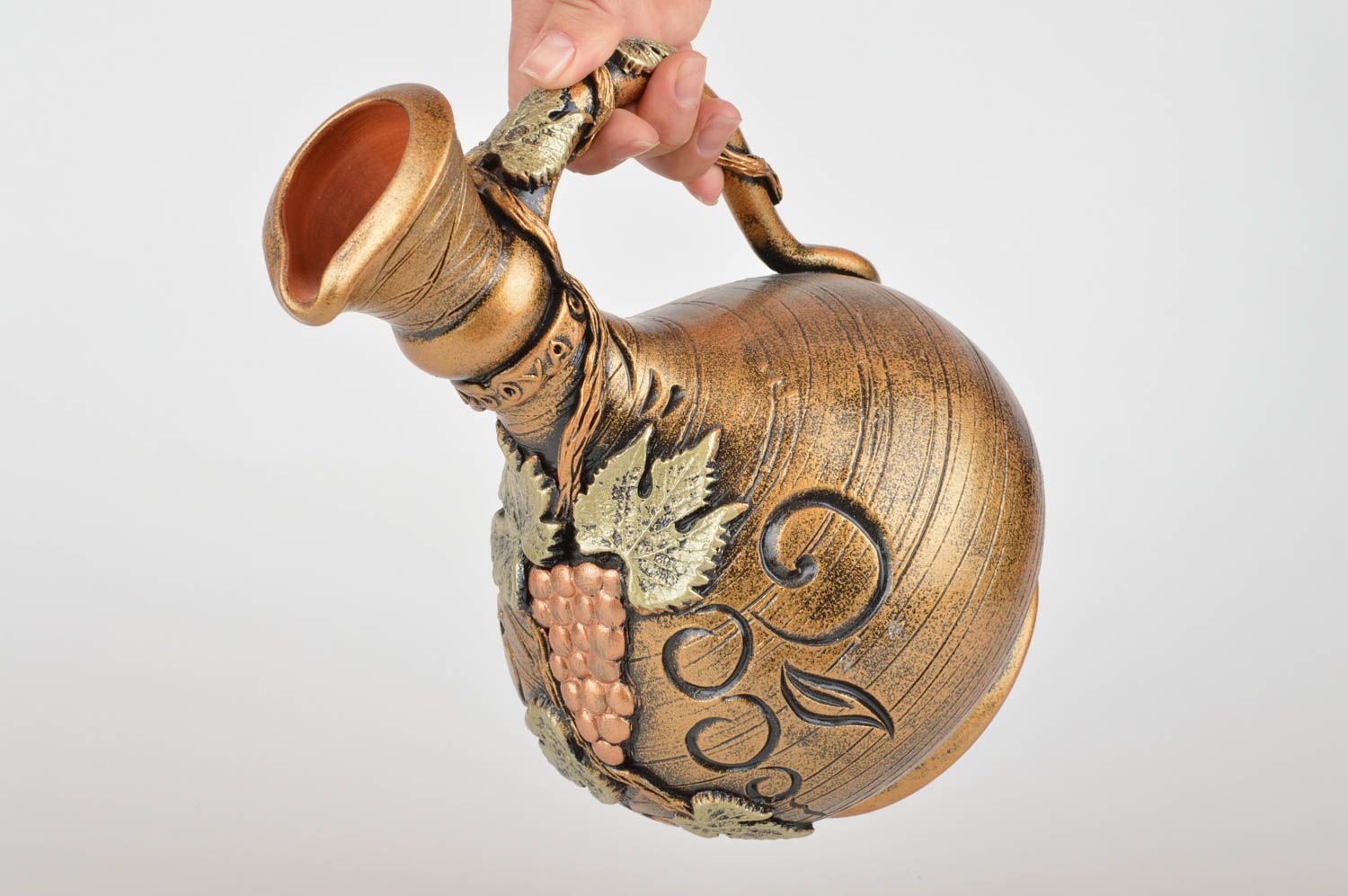 Cruche céramique peinte avec anse faite main modelée originale Grappe 1.5 l photo 3