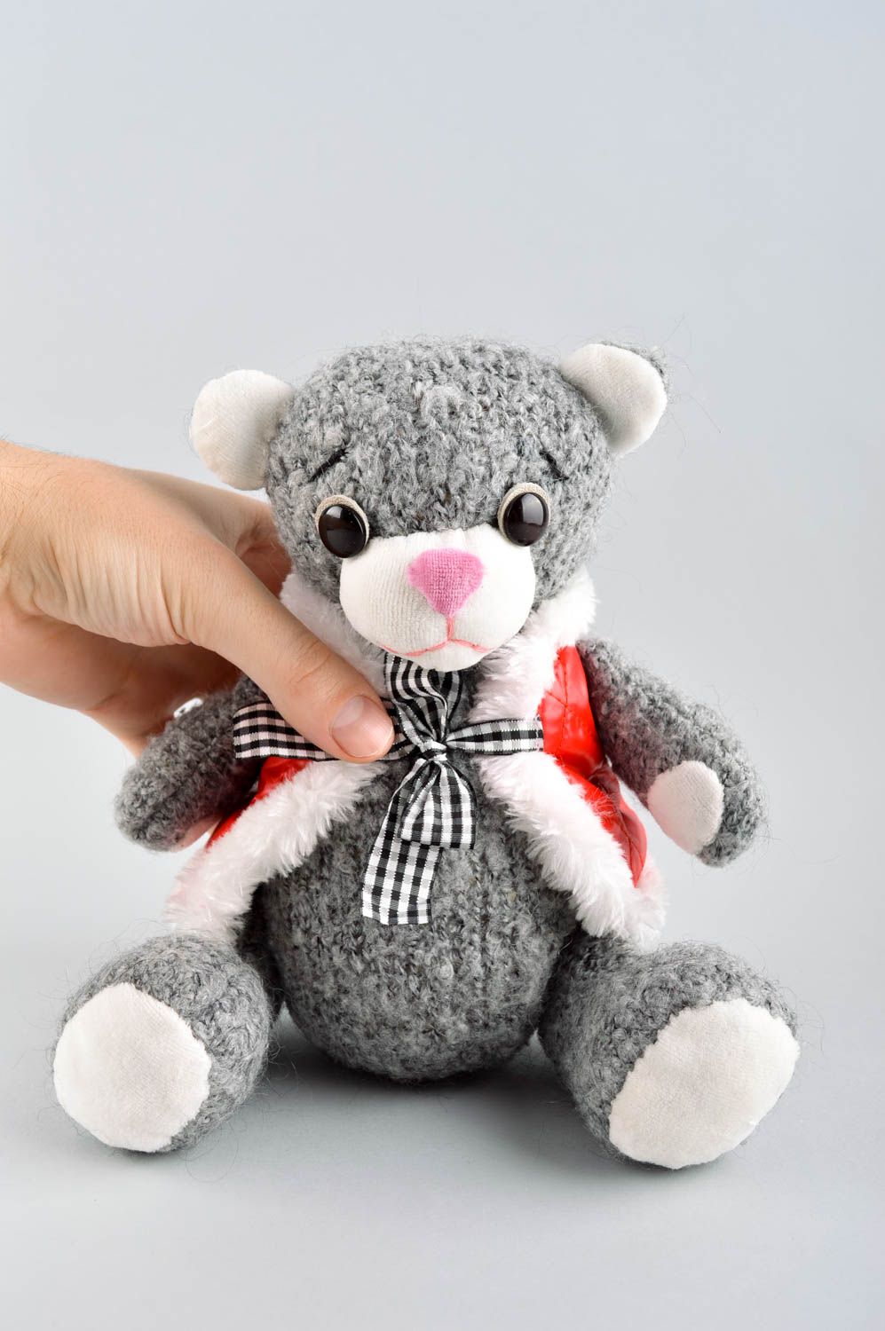 Juguete de peluche hecho a mano oso de peluche con chaleco rojo regalo para niño foto 5