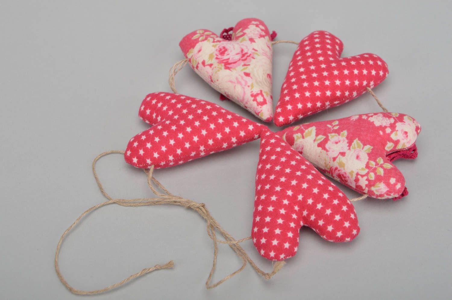 Set of 5 handmade fabric soft hearts interior hanging garland for home decor photo 5