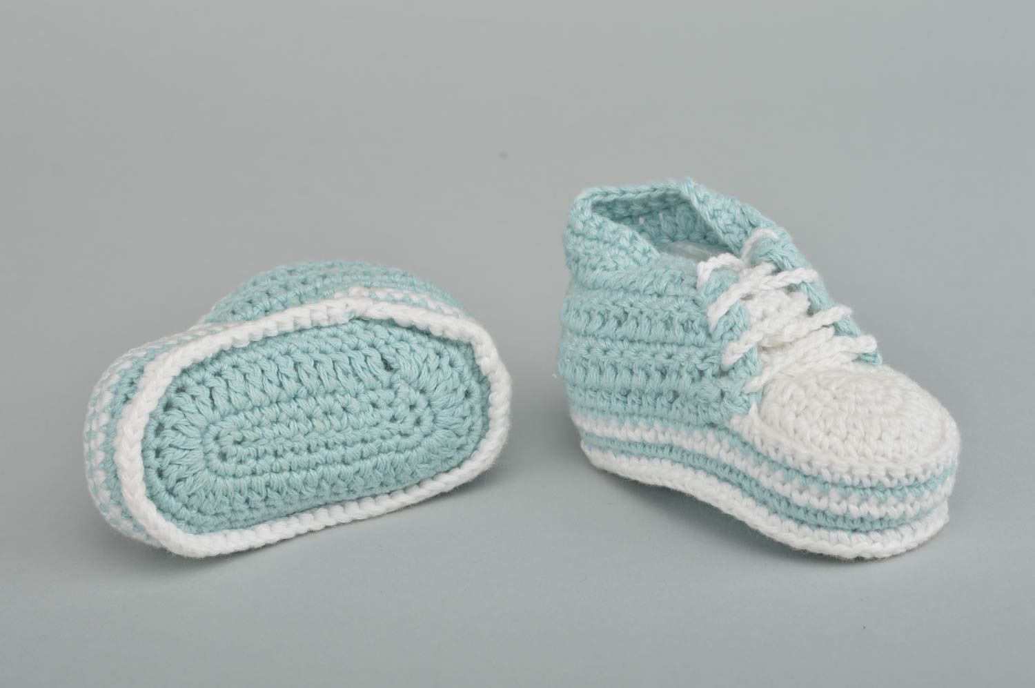 Gehäkelte Babyschuhe handgefertigte Schuhe tolles Geschenk für Kleinkinder foto 5