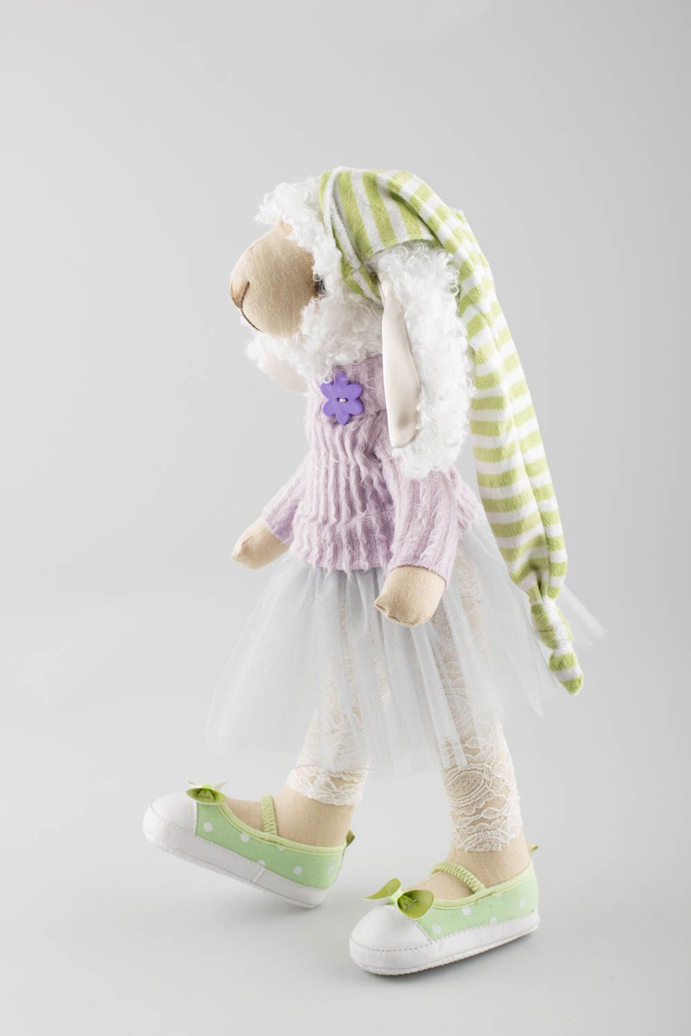 Peluche brebis en lin et tricot faite main originale décorative pour enfants photo 3