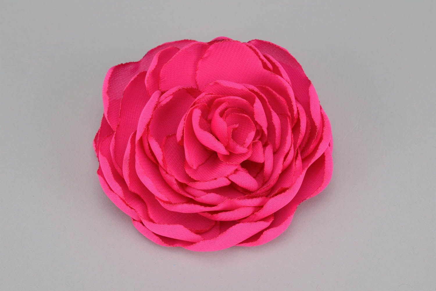 Brooch hairpin of fuchsia color photo 1