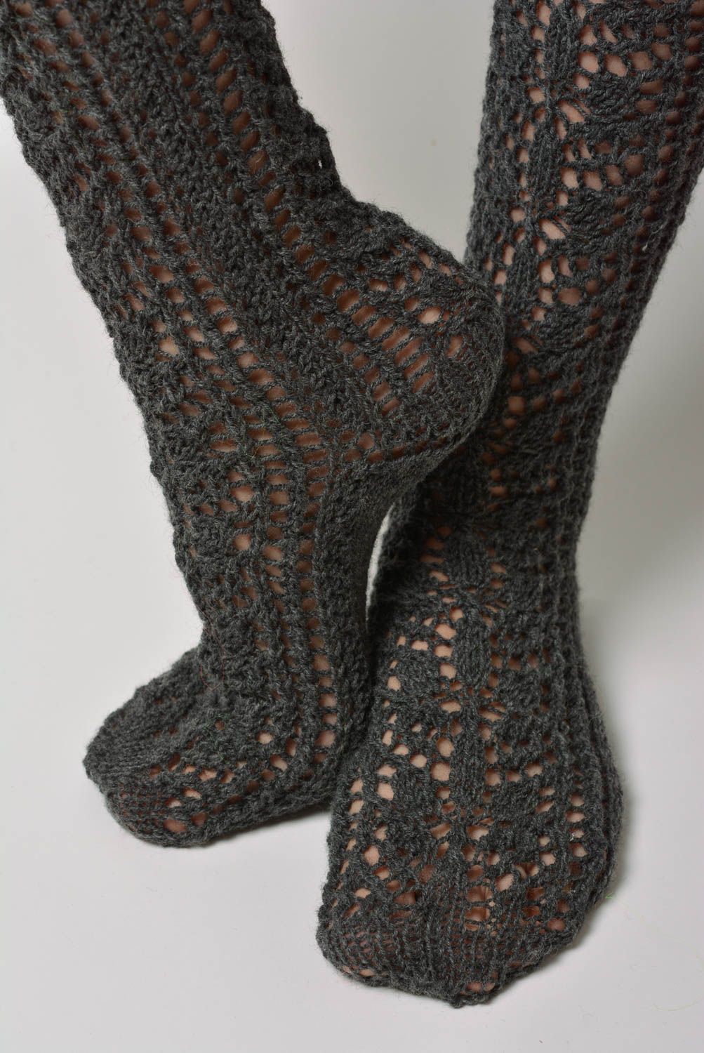 Handmade knitted stockings made of wool mixture gray with beautiful bows  photo 4