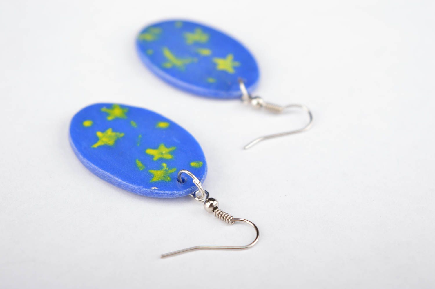 Stylish handmade earrings plastic dangle earrings modern jewelry gift ideas photo 2