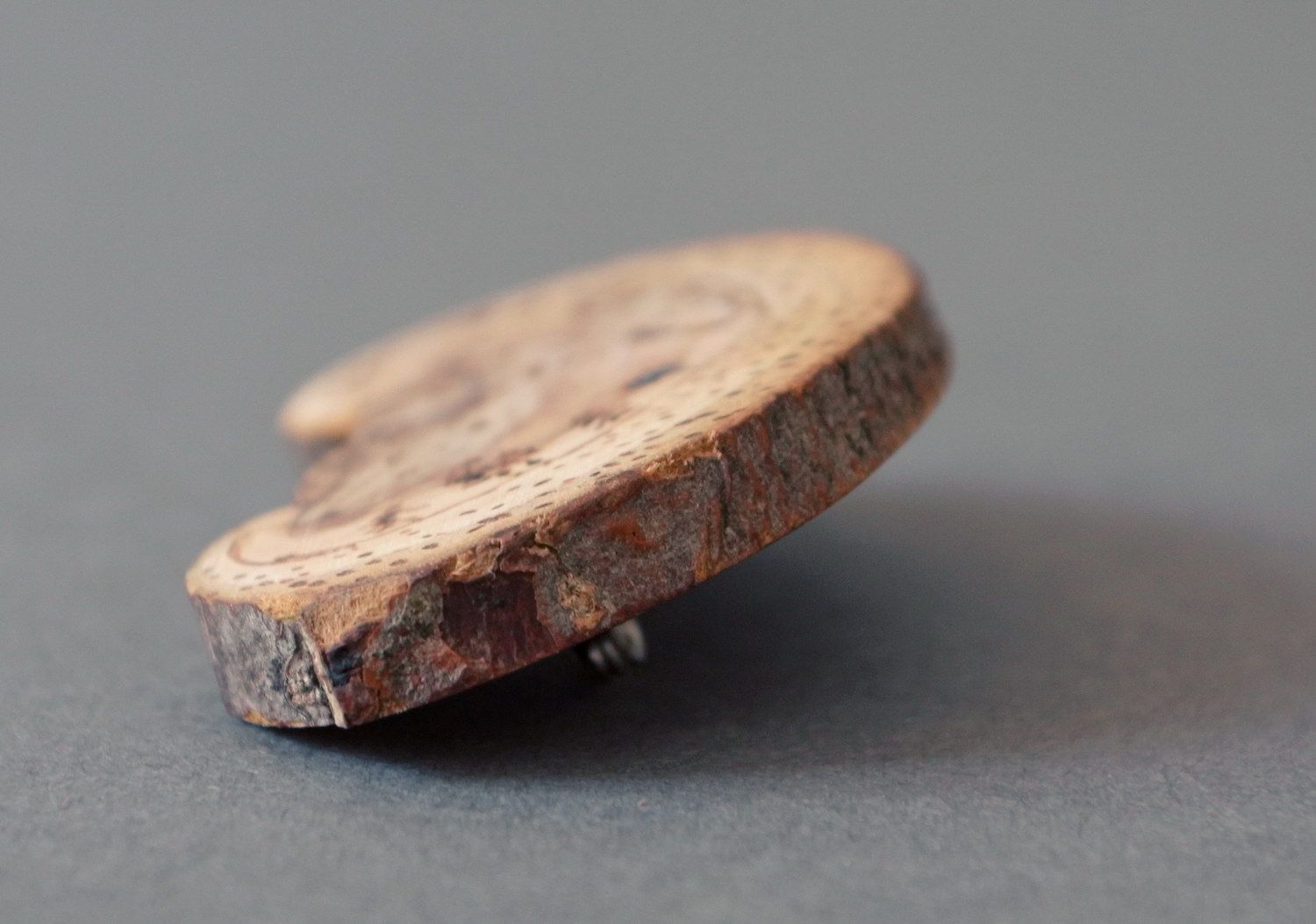 Wooden brooch photo 1