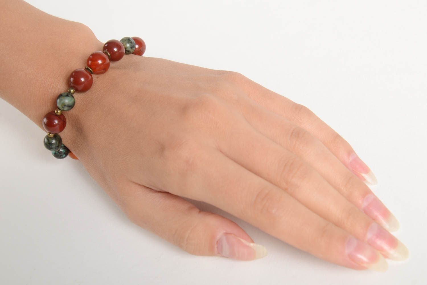 Bracelet pierres naturelles Bijou fait main design unique Accessoire femme photo 2