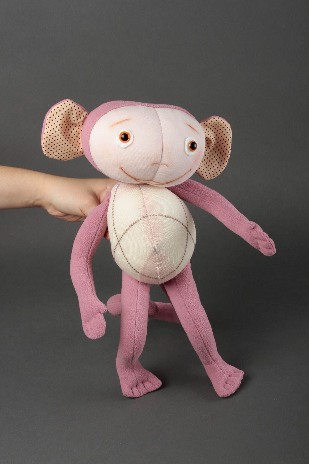 Peluche singe rose faite main Jouet en tissu original Cadeau pour enfant photo 1