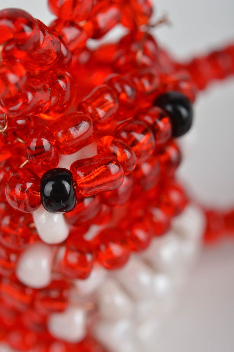 Petite marionnette à doigt en perles de rocaille rouge faite main grenouille photo 3