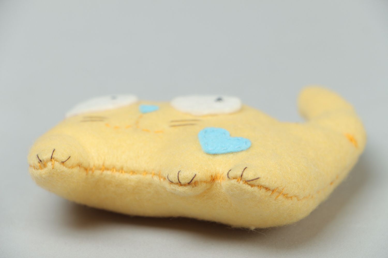 Мягкая игрушка из флиса желтый кот  фото 3