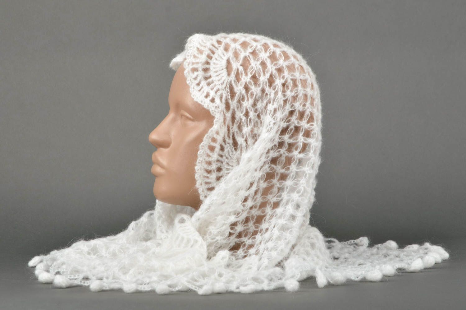 Châle laine fait main Accessoire tricot au crochet blanc Cadeau femme original photo 3
