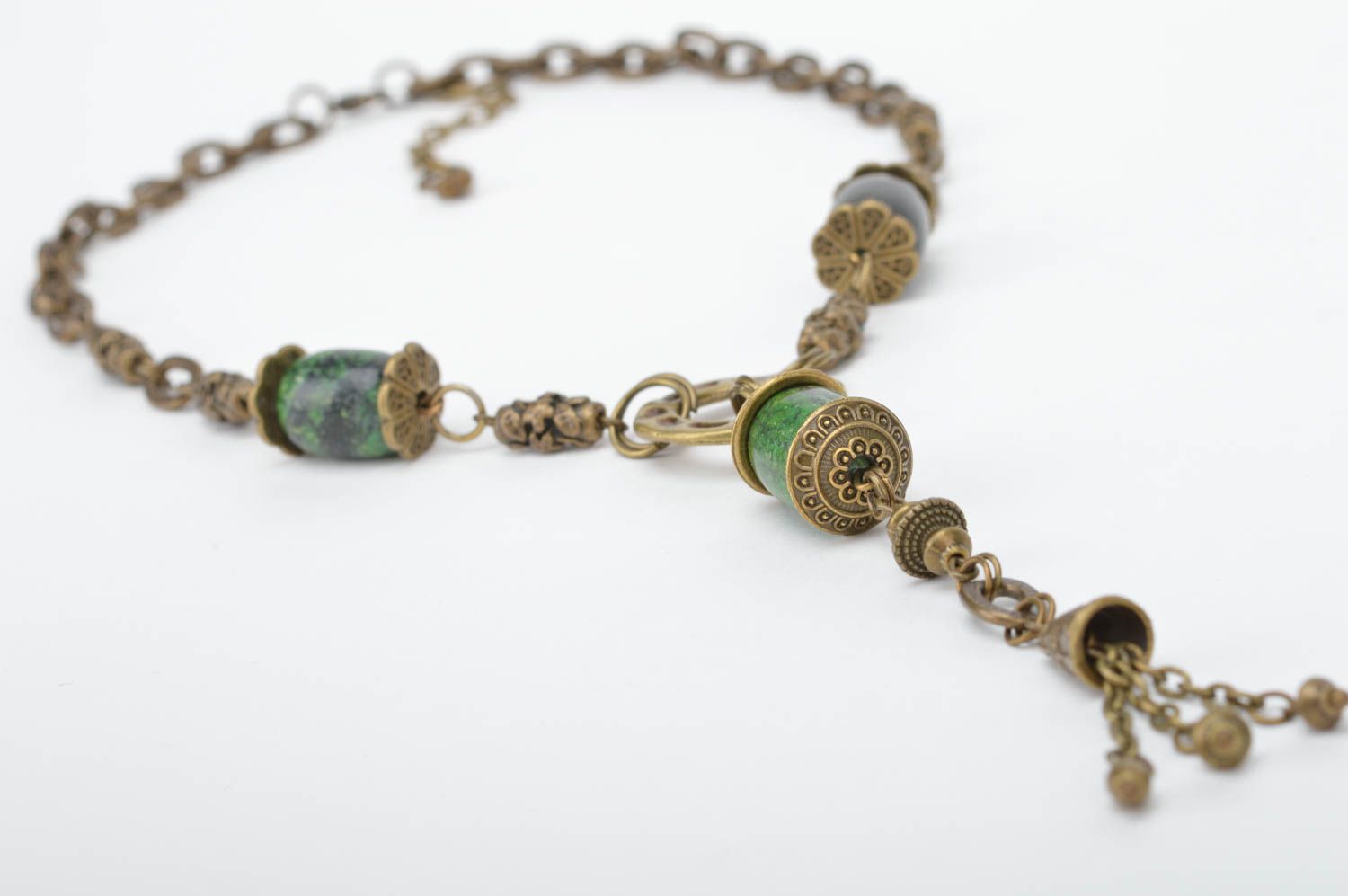 Metall Halskette mit Perlen in Grün massiv groß handgefertigt modisch für Damen foto 5