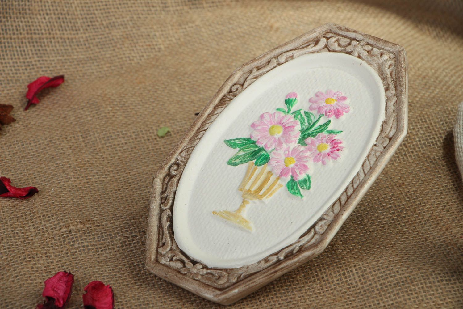 Bas-relief en plâtre ovale Vase avec fleurs fait main photo 5
