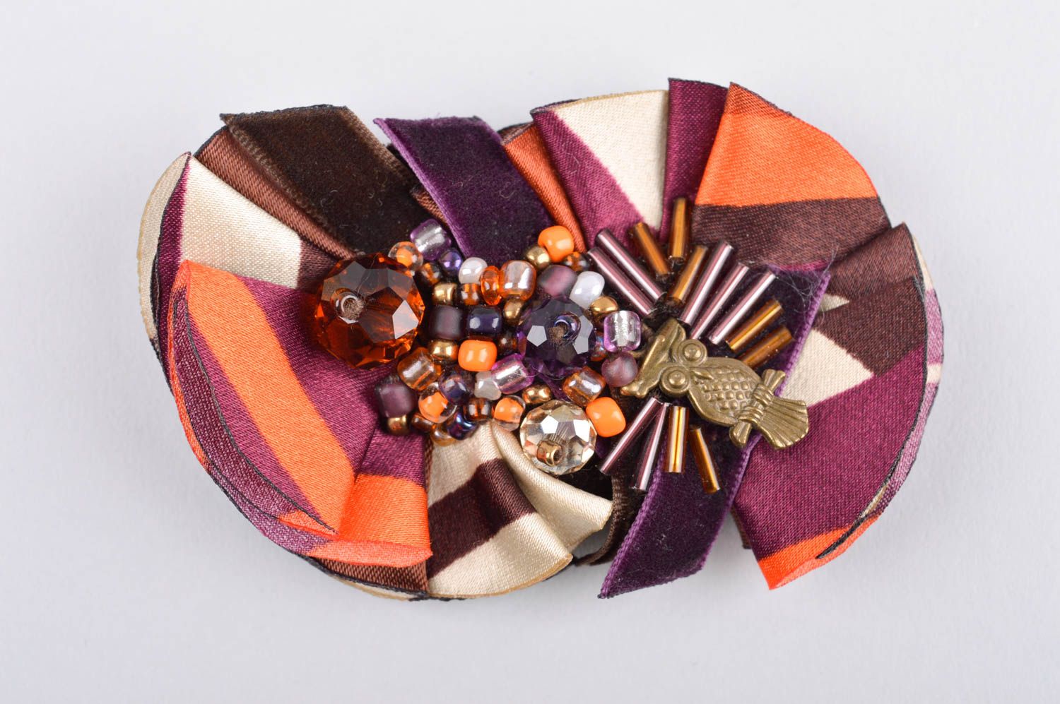 Broche artesanal de tela estiloso accesorio de moda regalo original para mujer foto 2