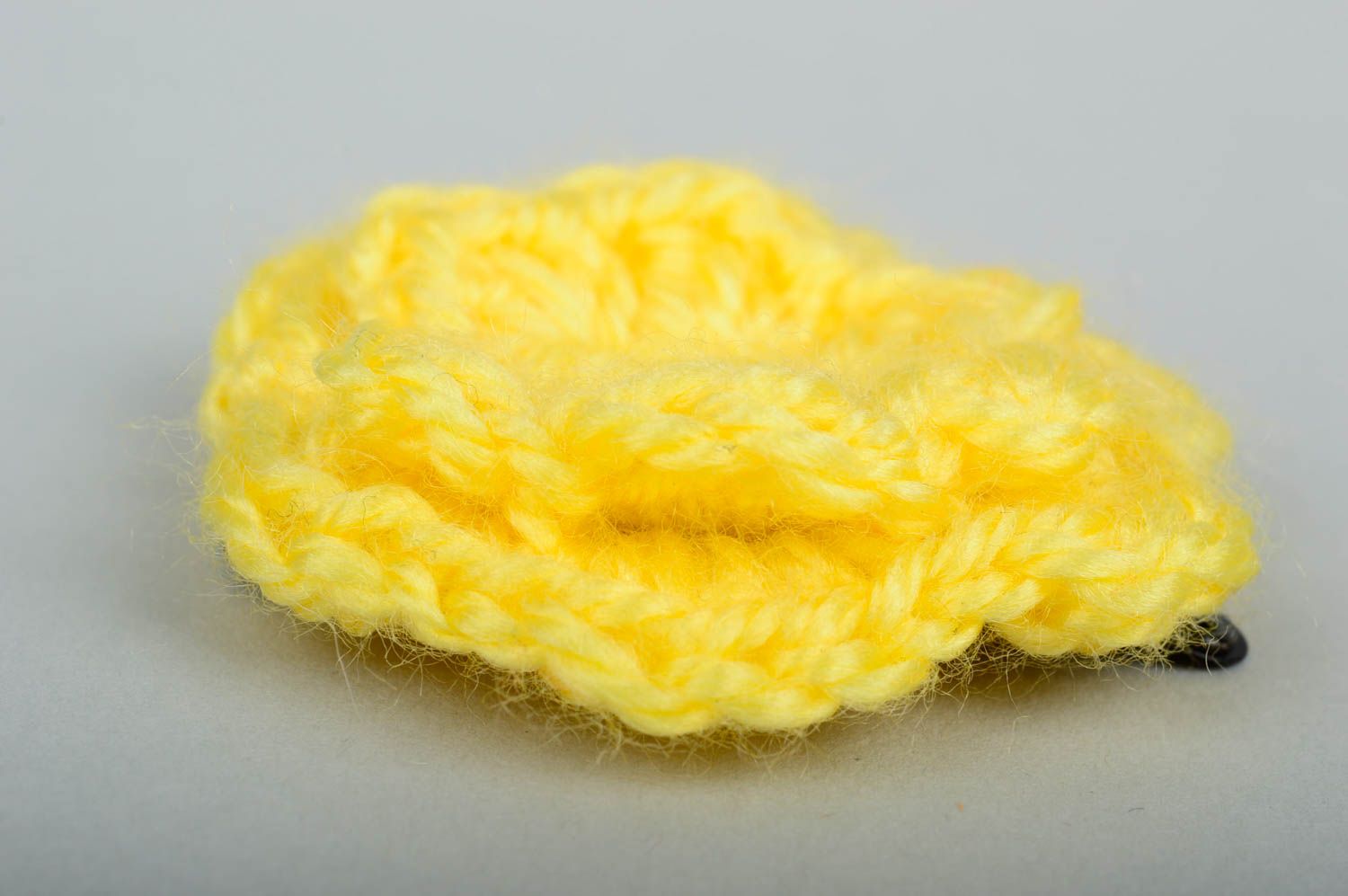 Handmade Haarschmuck für Mädchen Haarklemme Blume Häkel Accessoire gelb foto 3