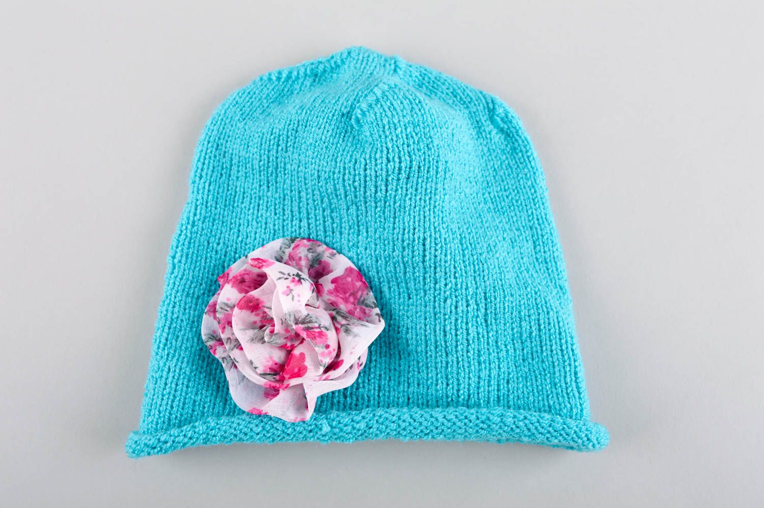 Шапка для девочки ручной работы вязаная шапка голубая зимняя шапка с цветком фото 5