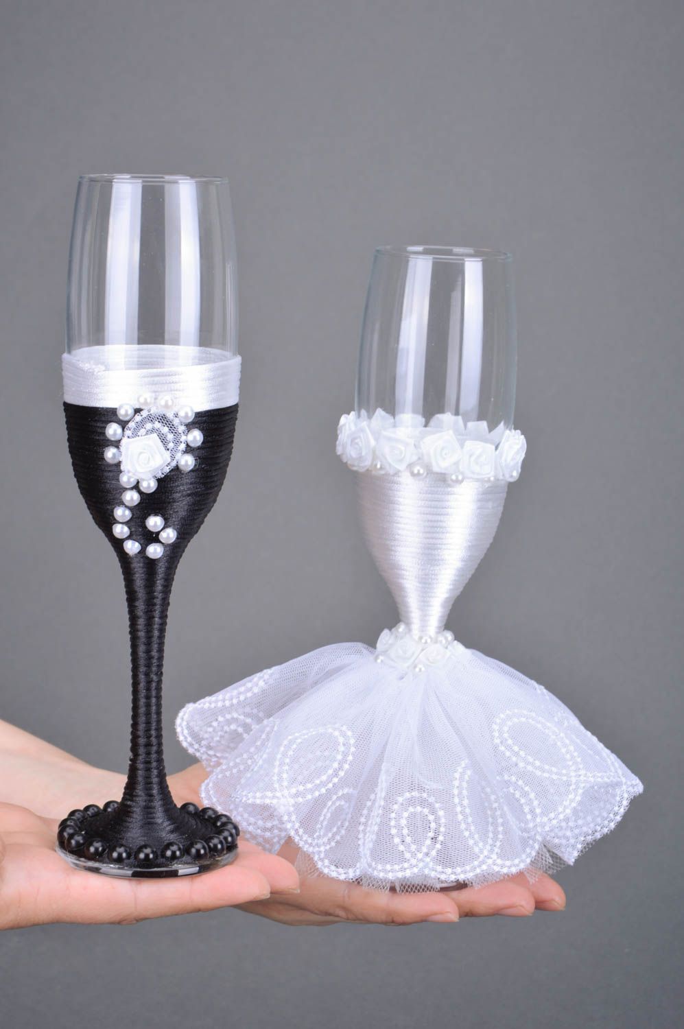 Handmade glasses for the wedding for the bride and groom black and white 2 pieces 250 ml photo 3