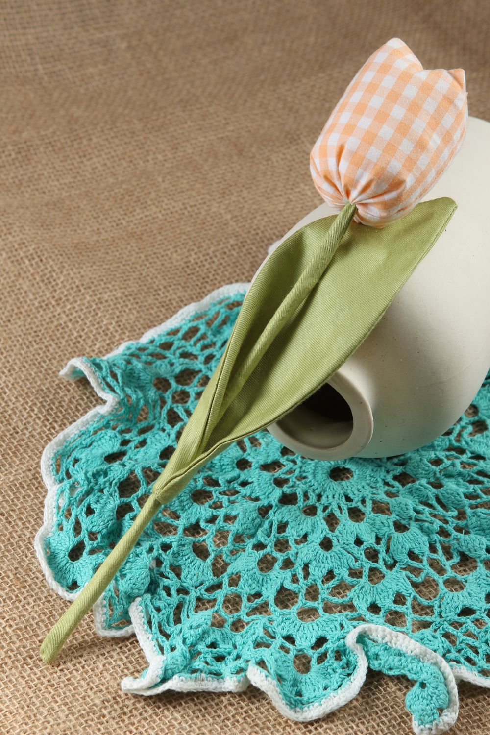 Авторский декор цветок ручной работы декоративный цветок из ткани тюльпан  фото 2
