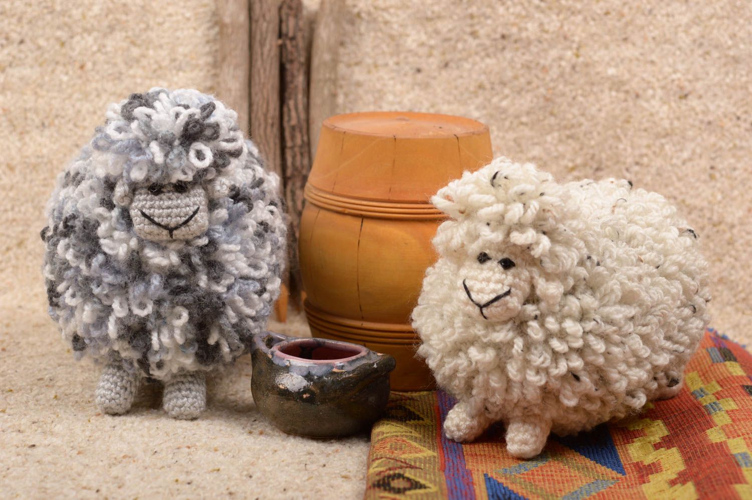 Hndmade Kleinkinder Spielzeuge Geschenk für Kinder Stoff Tiere Schafe Haus Deko foto 5