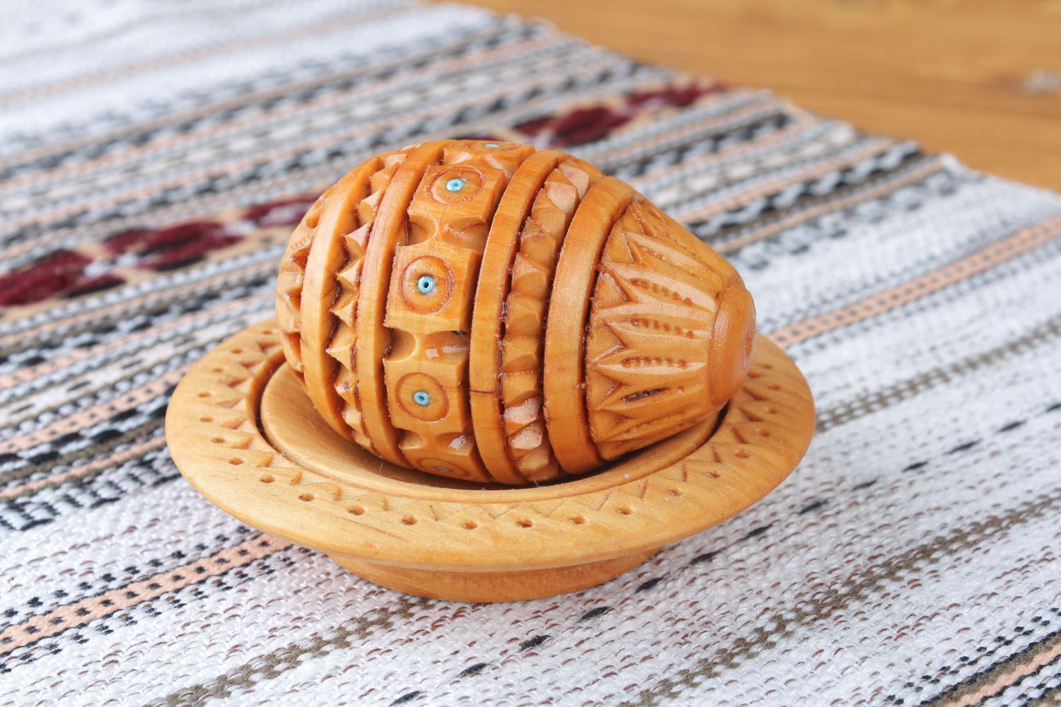 Carved wooden pysanka with inlay  photo 1