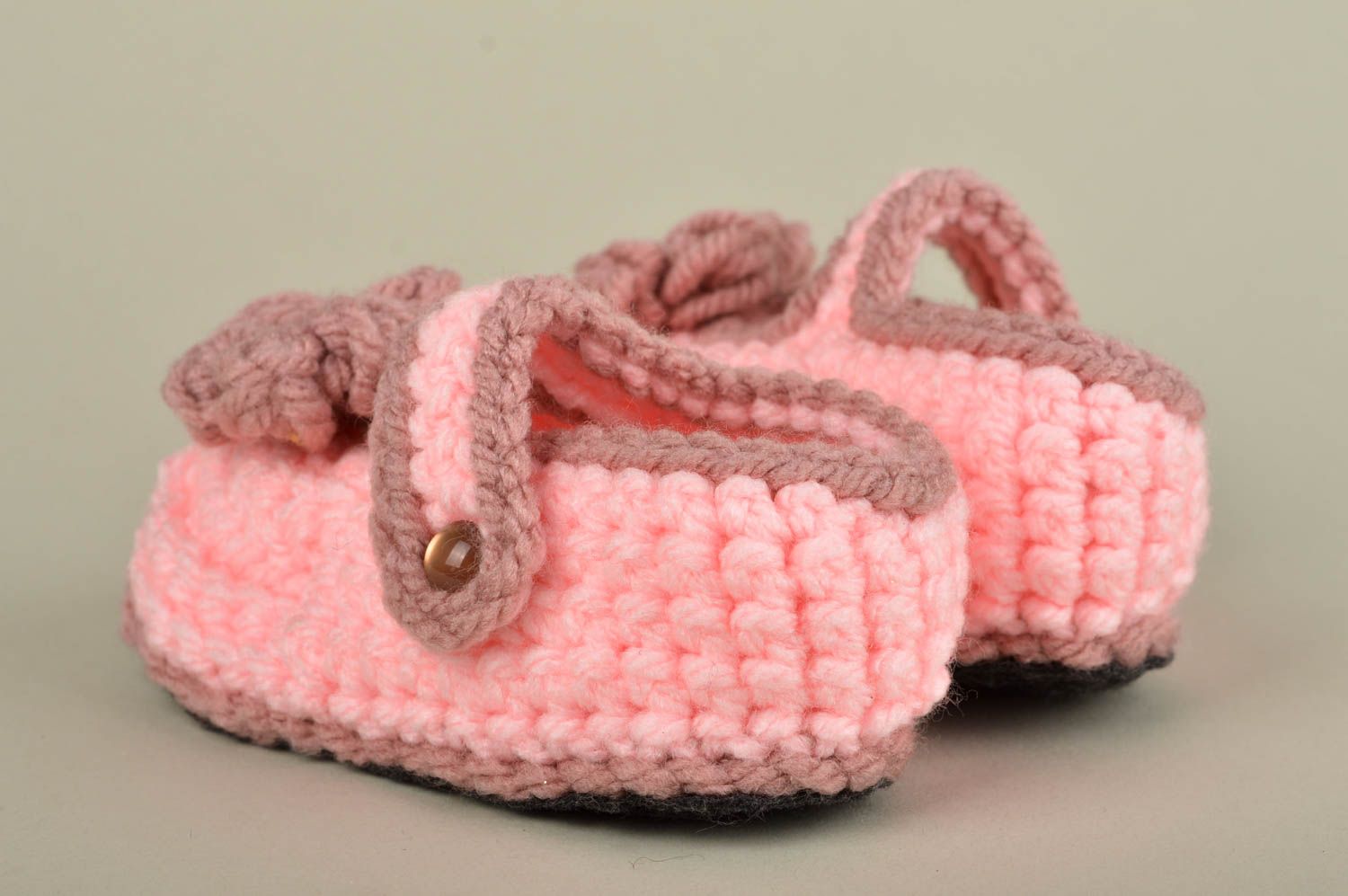Chaussons de bébé au crochet faits main tricotés roses Vêtement bébé fille photo 5