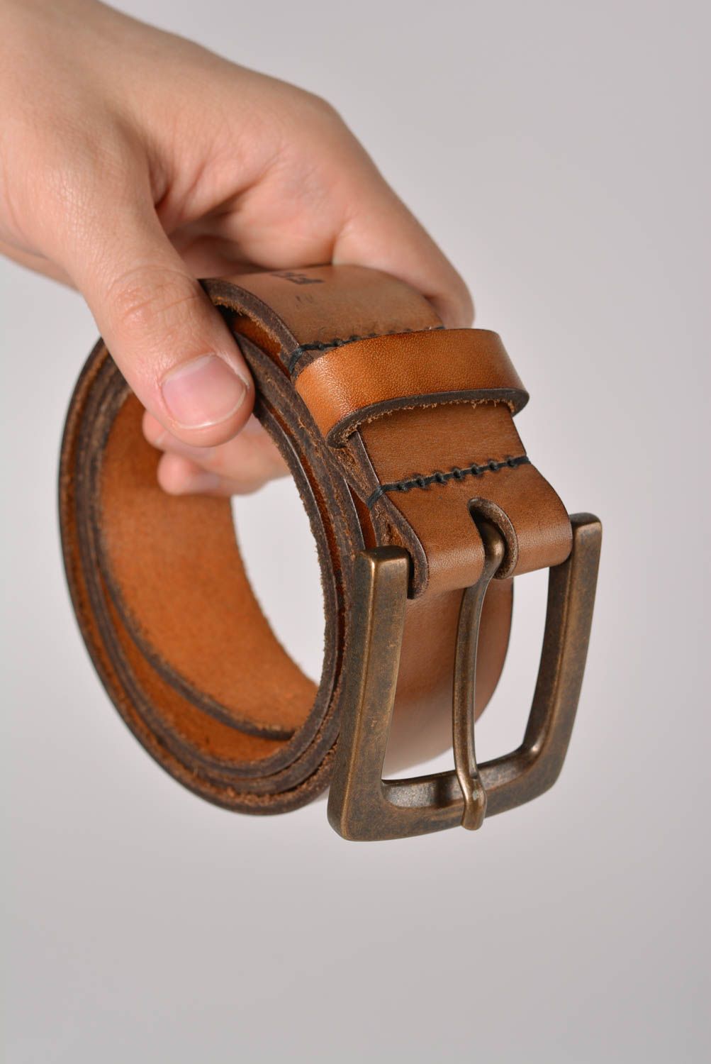 Кожаный аксессуар для мужчин хенд мейд ремень мужской кожаный ремень коричневый фото 3