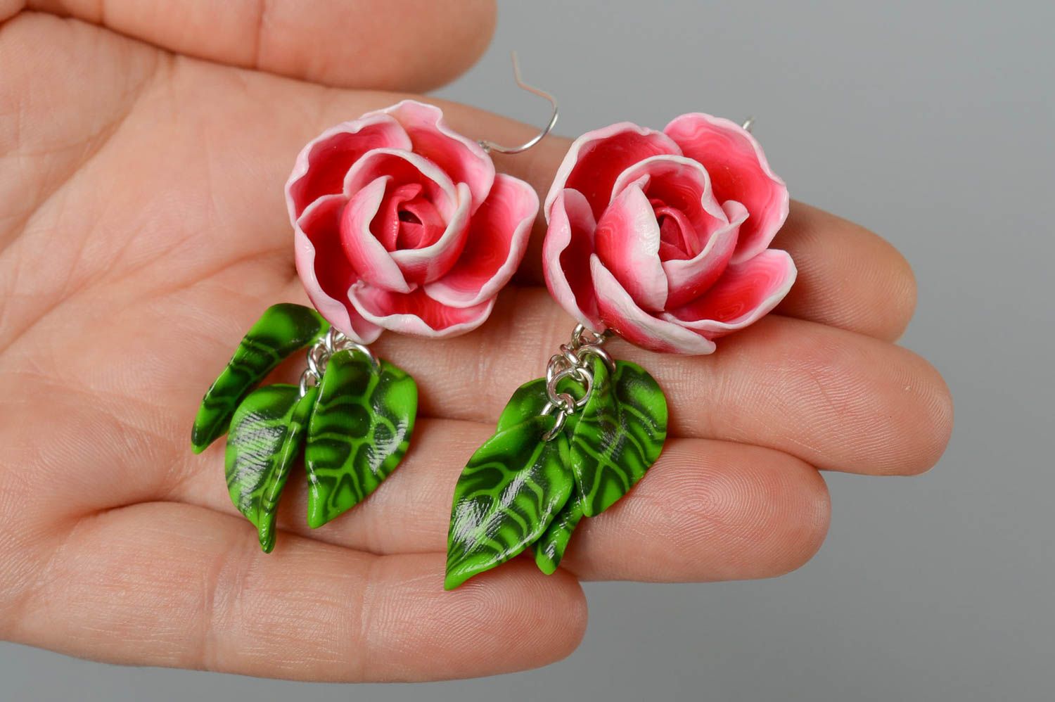 Boucles d'oreilles roses Bijou fait main Accessoire femme pâte polymère design photo 5