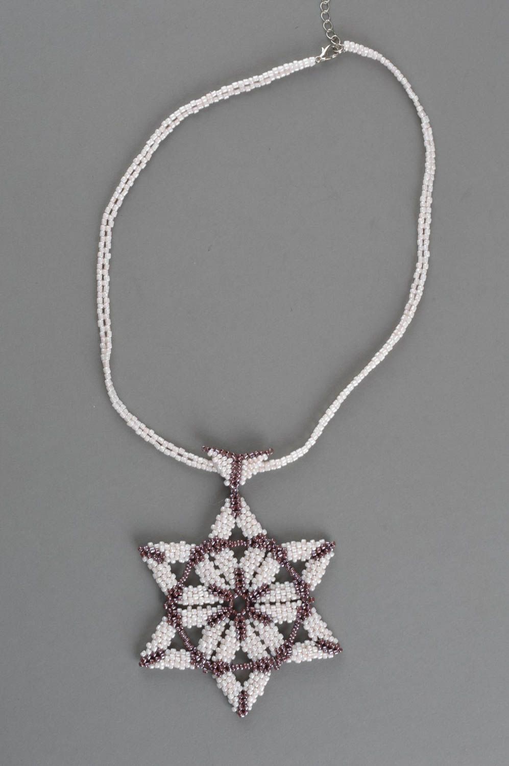 Handmade Collier aus Glasperlen in Weiß mit Stern Anhänger Damen Halsschmuck foto 2