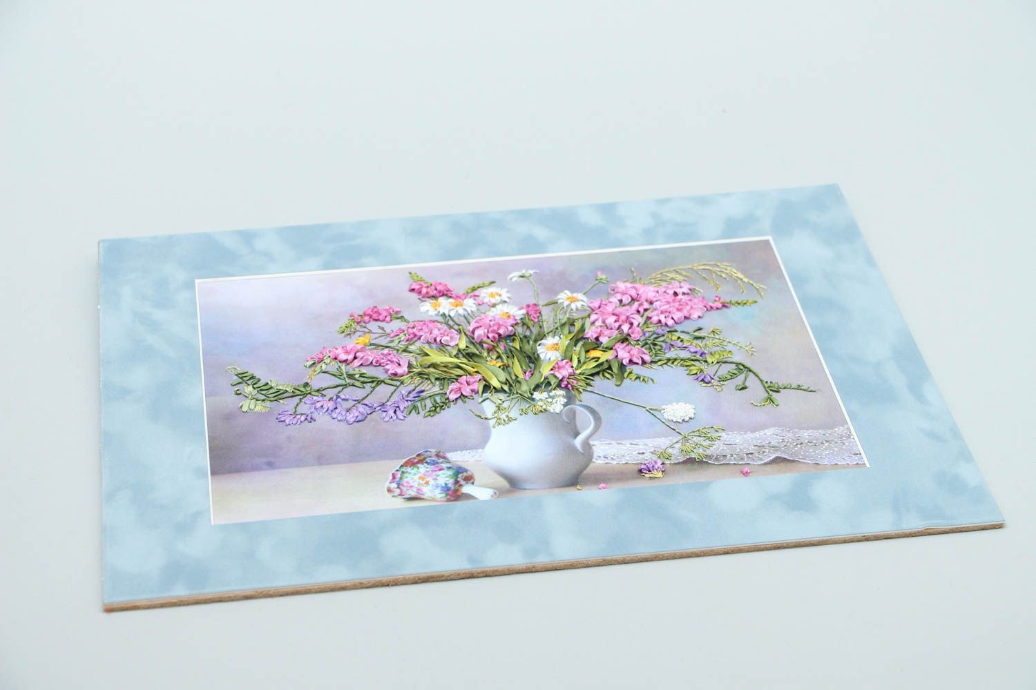 Cuadro artesanal con flores de cintas de raso  foto 3