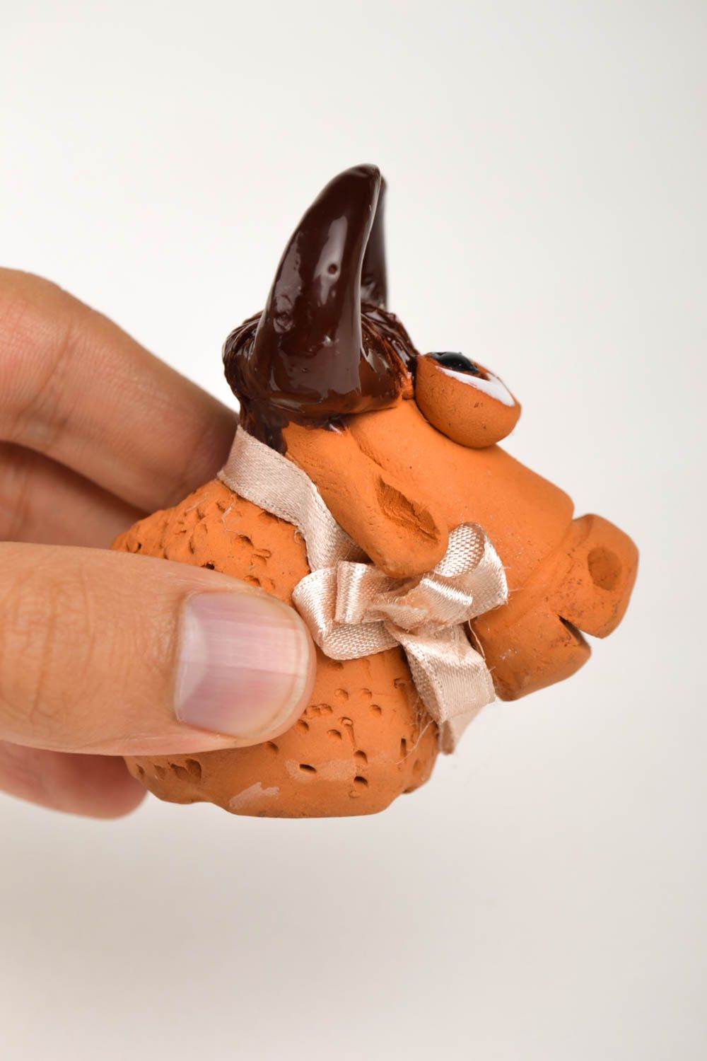 Handmade Deko Keramik Tier Geschenk Idee kleine Dekofigur Kuh aus Ton  foto 3
