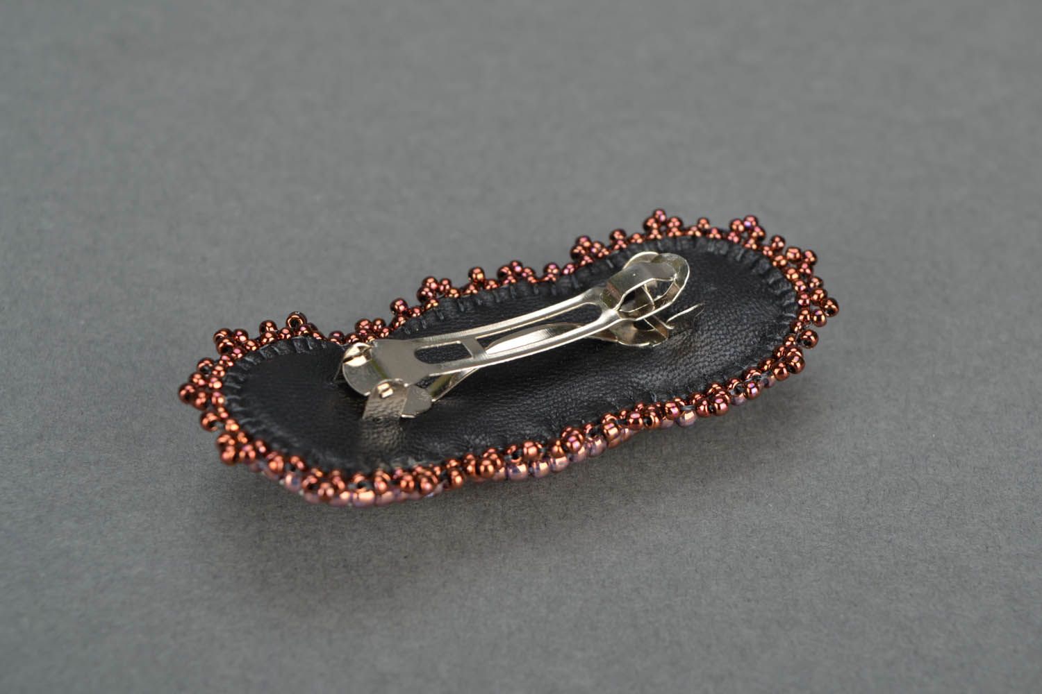 Metal hair clip with Japanese beads photo 4