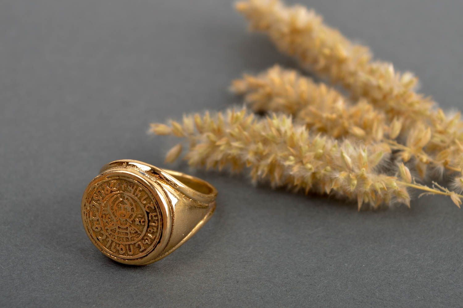 Damen Ring handgemachter Schmuck aus Messing Accessoires für Frauen stilvoll foto 1