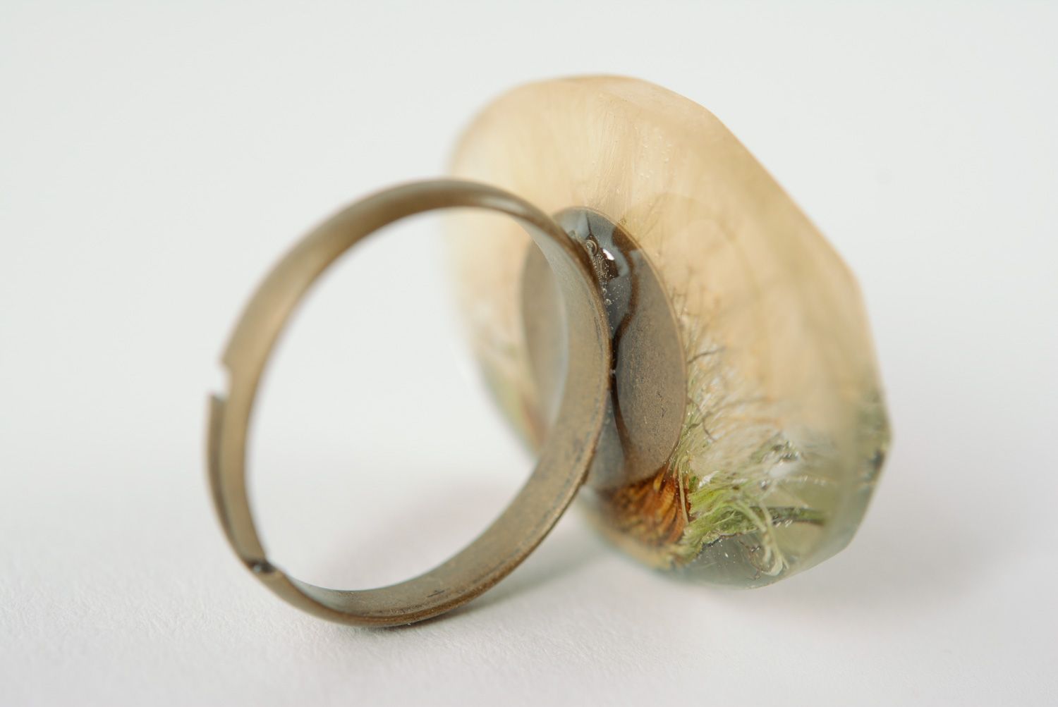 Handmade transparent botanical ring with real dandelion flower in metal frame photo 5